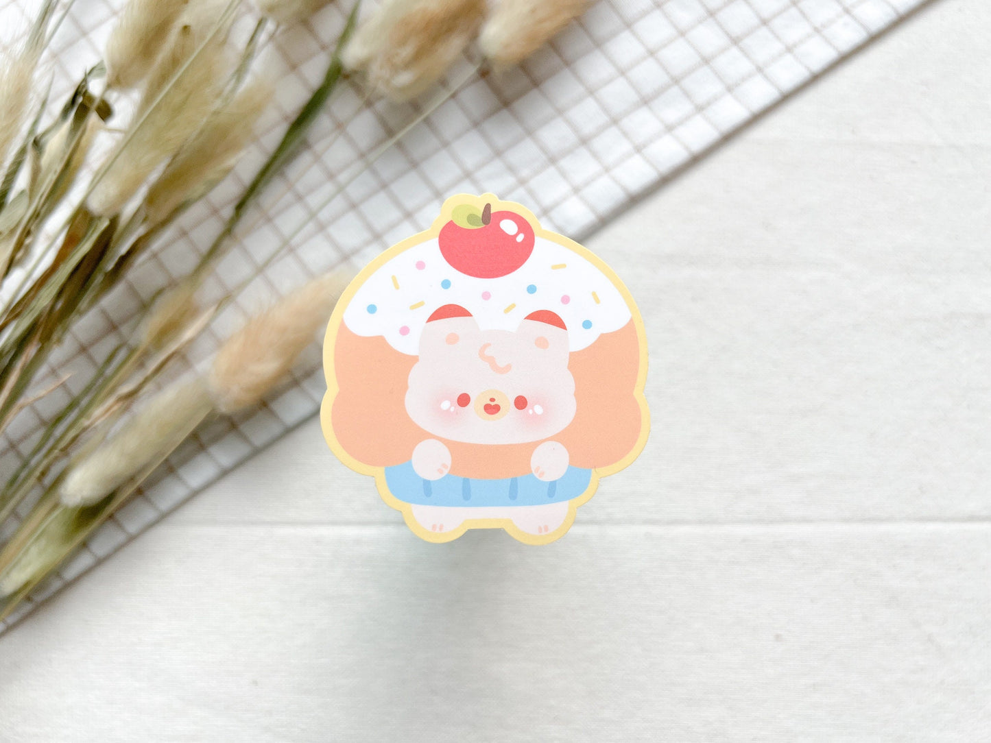Plumo Cupcake Die Cut Sticker